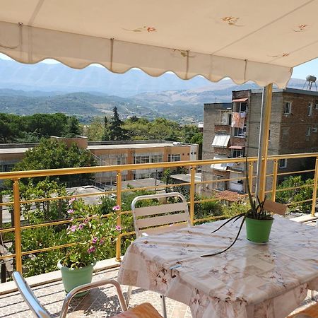 Sara Guesthouse Berat Zewnętrze zdjęcie