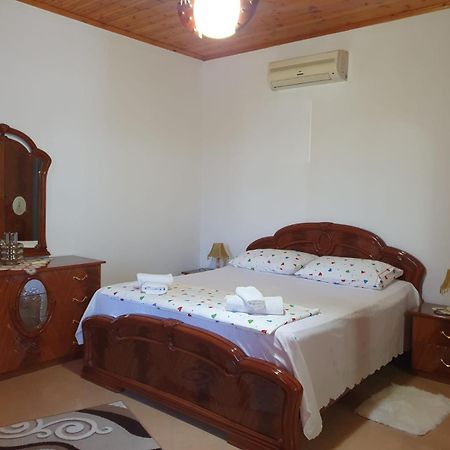 Sara Guesthouse Berat Zewnętrze zdjęcie