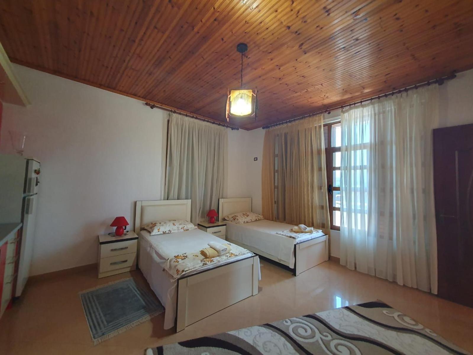 Sara Guesthouse Berat Zewnętrze zdjęcie
