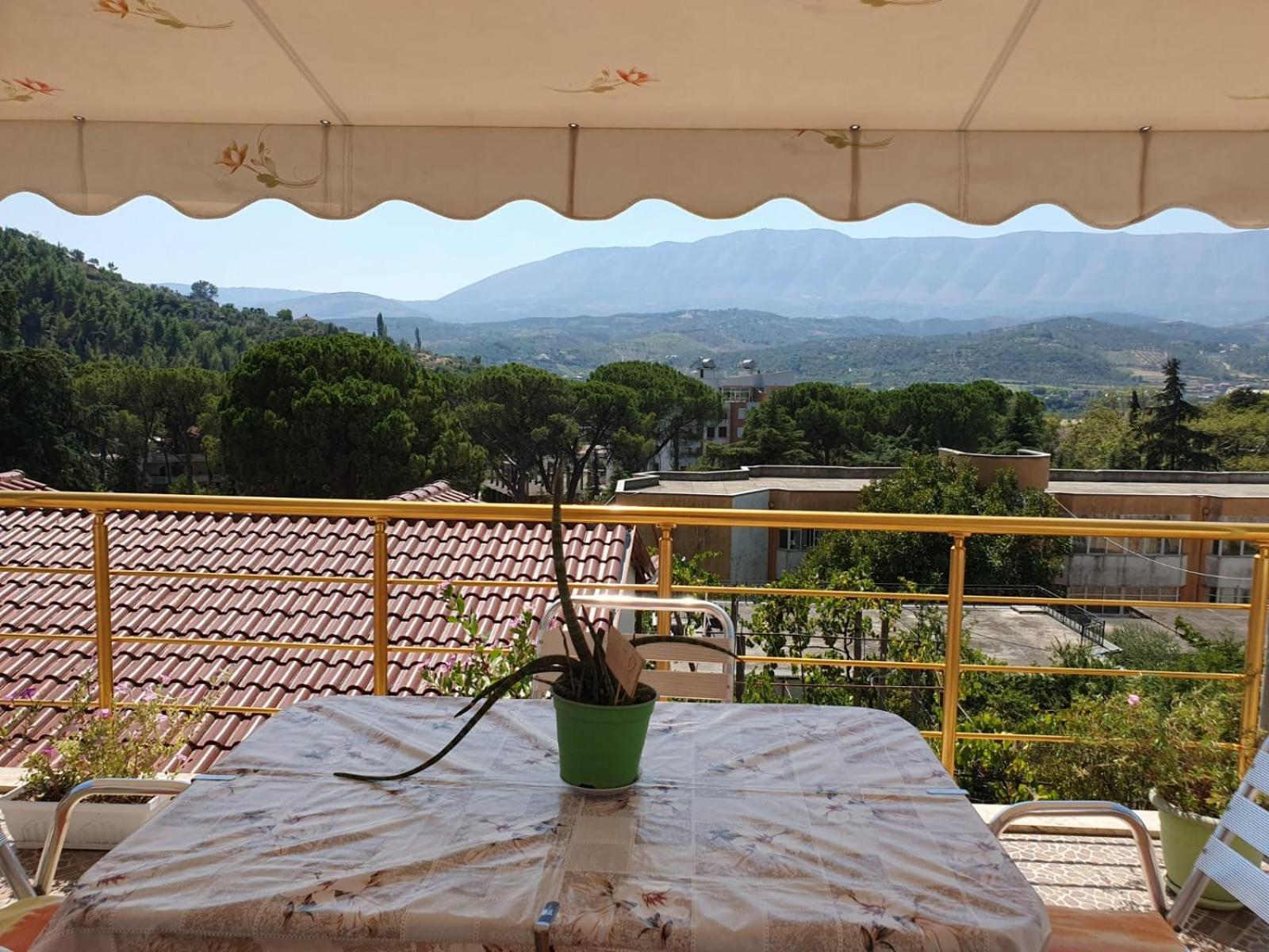 Sara Guesthouse Berat Zewnętrze zdjęcie