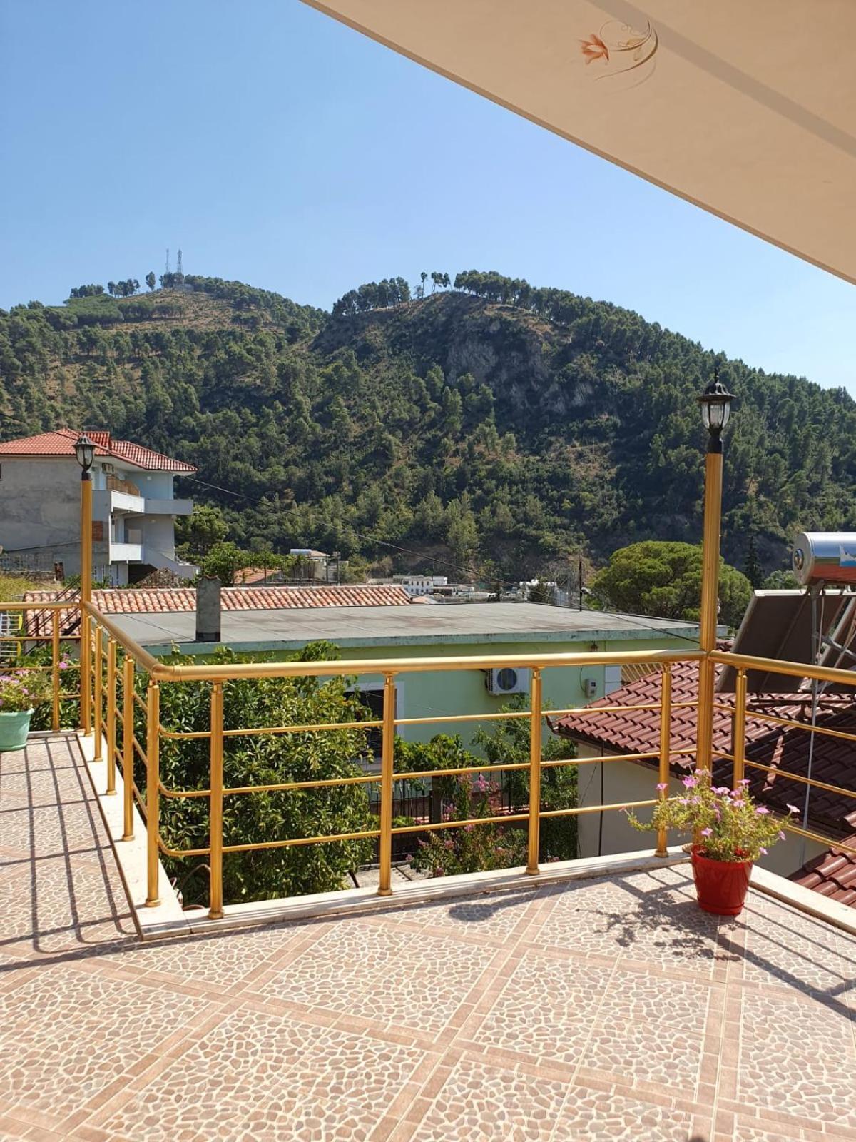 Sara Guesthouse Berat Zewnętrze zdjęcie