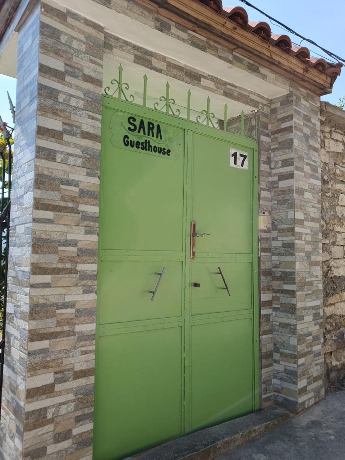 Sara Guesthouse Berat Zewnętrze zdjęcie